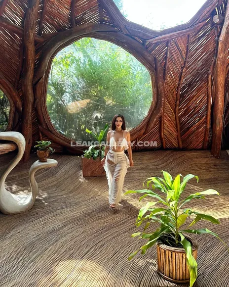 Ashleyveeip Exclusive Leaked Nude Onlyfans #1008748