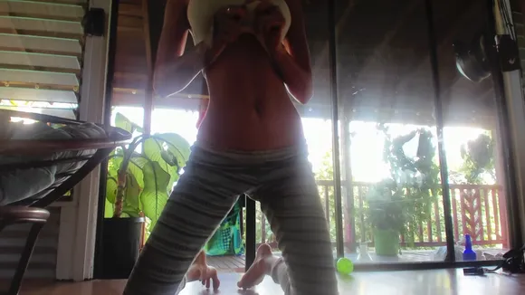 Avafae Legs Spread Yoga Pose OnlyFans Video Leaked