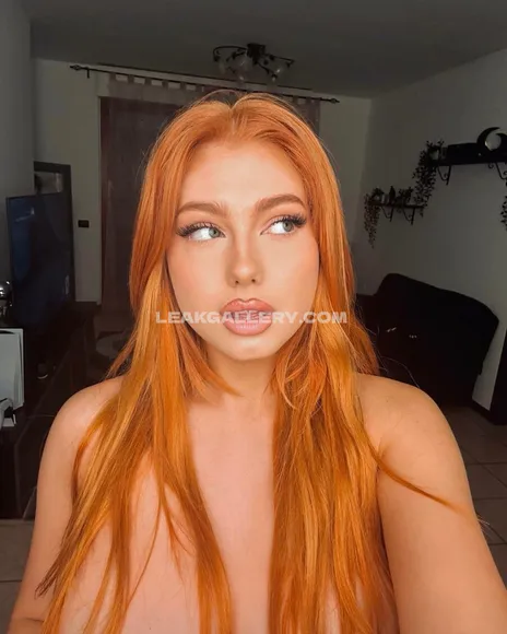 Blackwidof / andreeamaresof Exclusive Leaked Nude Onlyfans #705536