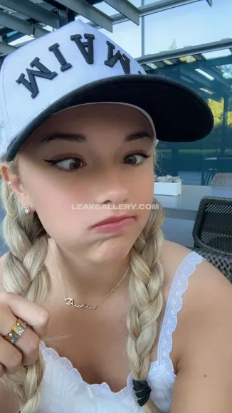 Breckie / breckiehill Exclusive Leaked Nude Onlyfans #3870