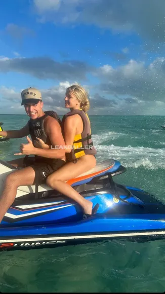 Breckie / breckiehill Exclusive Leaked Nude Onlyfans #5202