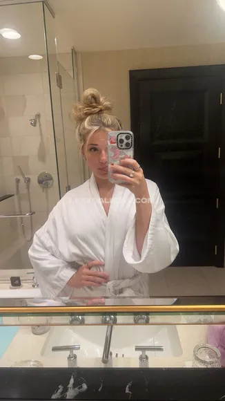 Breckie / breckiehill Exclusive Leaked Nude Onlyfans #4729