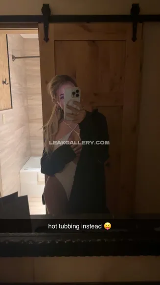 Breckie / breckiehill Exclusive Leaked Nude Onlyfans #2675