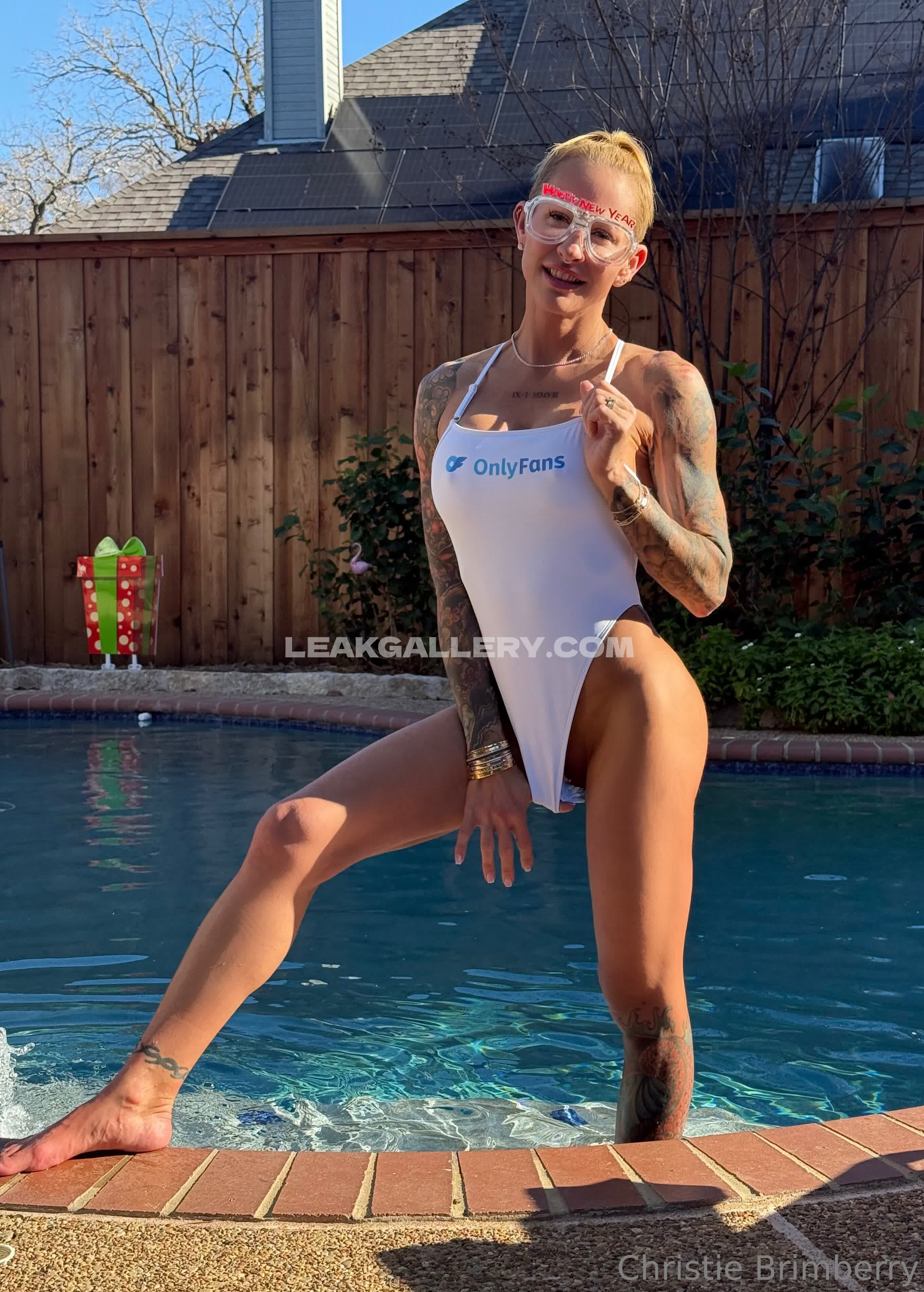 Christiebrimberry Exclusive Leaked Nude OnlyFans #1394130