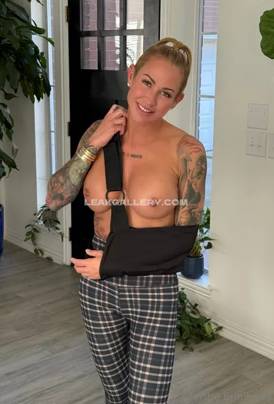 Christiebrimberry Exclusive Leaked Nude Onlyfans #600286
