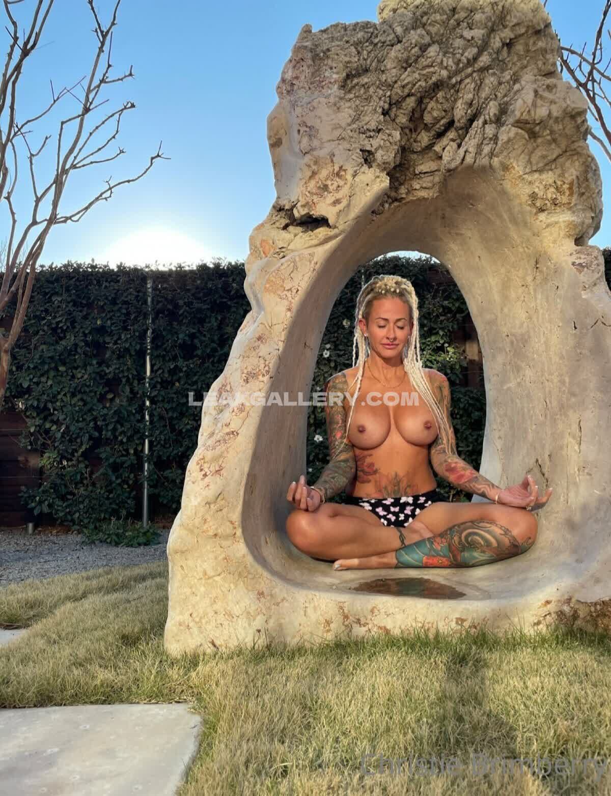 Christiebrimberry Exclusive Leaked Nude OnlyFans #1380101
