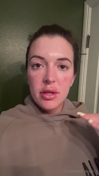 X_elizabeth_skylar_x Exclusive Leaked Nude Onlyfans #741370