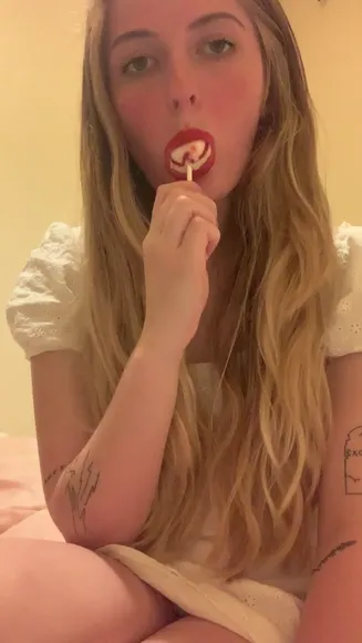 Br4ttyk1tty Exclusive Leaked Nude Onlyfans #732045