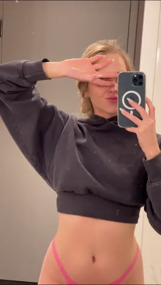 Carolinezalog Exclusive Leaked Nude Onlyfans #1875704