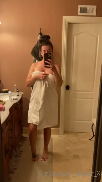 X_elizabeth_skylar_x Exclusive Leaked Nude Onlyfans #740953