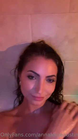 Annalouieaustin Exclusive Leaked Nude Onlyfans #1529492