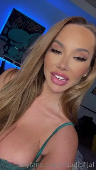 Claudiafijal Exclusive Leaked Nude Onlyfans #1940940