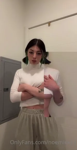 Noemiexlili / cinna.noe / cinnanoe / noemixlili Exclusive Leaked Nude Onlyfans #2132632