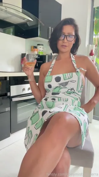 Obeymistressterra / terrahyde Exclusive Leaked Nude Onlyfans #1745663