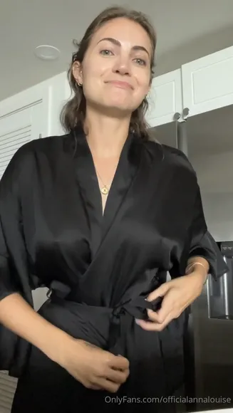 Annalouieaustin Exclusive Leaked Nude Onlyfans #1555676