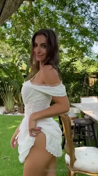 Annalouieaustin Exclusive Leaked Nude Onlyfans #1558907