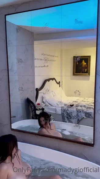 Madygiofficial / madygioofficial Exclusive Leaked Nude Onlyfans #1704459