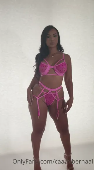 Caamibernaal / theycallmemami Exclusive Leaked Nude Onlyfans #967261