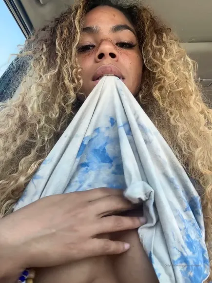 Princesshelayna Exclusive Leaked Nude Onlyfans #1934450