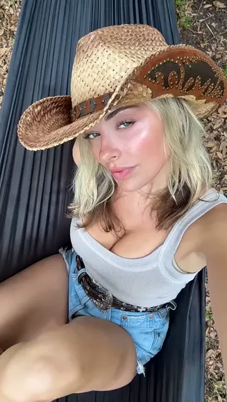 Corinnakopf / corinakopf / corinniakopf / corrinakopf Exclusive Leaked Nude Onlyfans #2223205