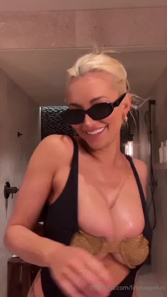 Lindseypelas Exclusive Leaked Nude Onlyfans #1803966