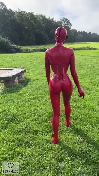 Lizanne_l Exclusive Leaked Nude Onlyfans #1168015