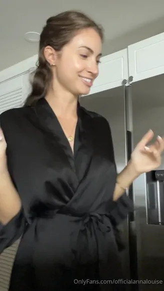 Annalouieaustin Exclusive Leaked Nude Onlyfans #1515673