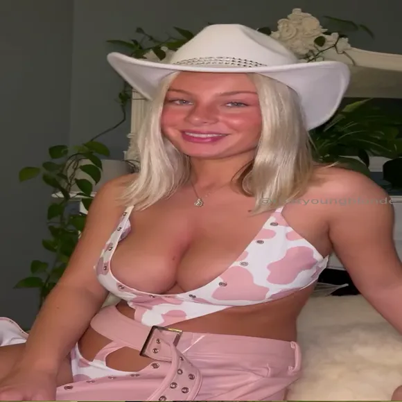 Mollymercedes Exclusive Leaked Nude Onlyfans #866880