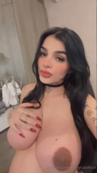 Karelyruizoficial Exclusive Leaked Nude Onlyfans #1882421