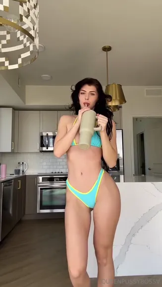 Queenpussybossv Exclusive Leaked Nude Onlyfans #2141078
