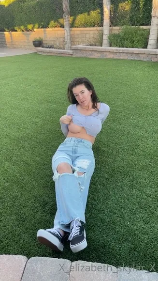 X_elizabeth_skylar_x Exclusive Leaked Nude Onlyfans #741021