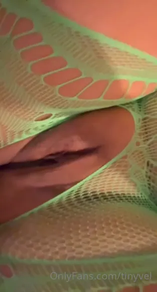 N0e1lx / tinyvel Exclusive Leaked Nude Onlyfans #656145