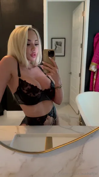 Claudiafijal Exclusive Leaked Nude Onlyfans #1182100
