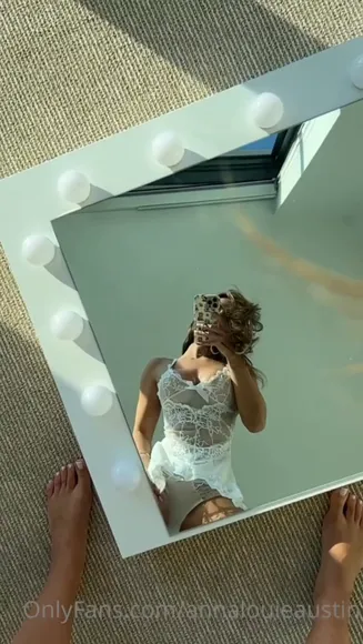 Annalouieaustin Exclusive Leaked Nude Onlyfans #1555664