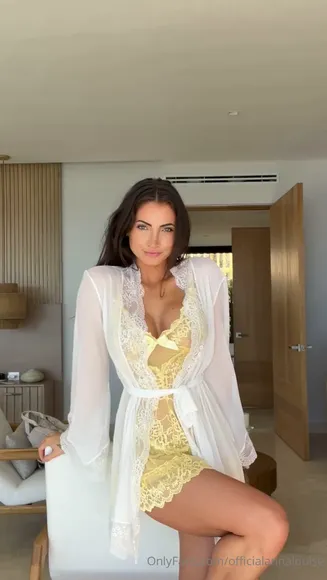 Annalouieaustin Exclusive Leaked Nude Onlyfans #778321