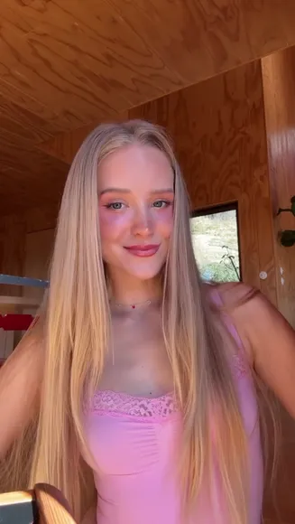 Carolinezalog Exclusive Leaked Nude Onlyfans #1901489