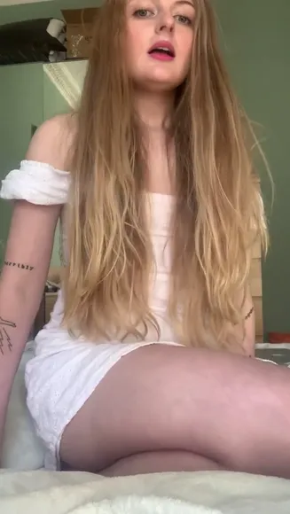 Br4ttyk1tty Exclusive Leaked Nude Onlyfans #731803