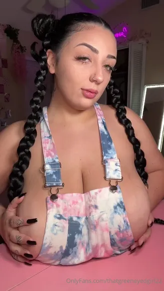 Thatgreeneyedgirl22 Exclusive Leaked Nude Onlyfans #2059971