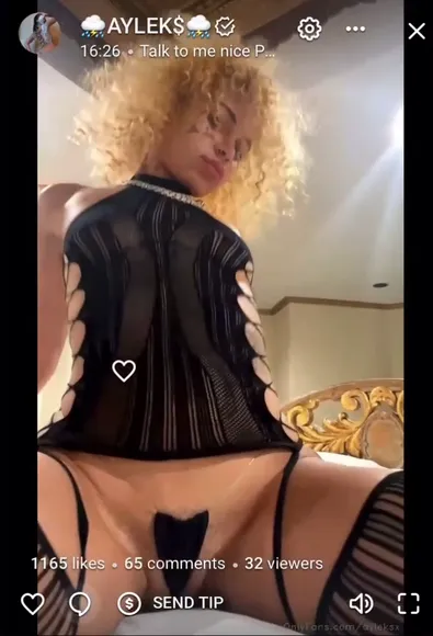 Ayleksx Exclusive Leaked Nude Onlyfans #1600092