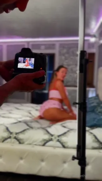 X_elizabeth_skylar_x Exclusive Leaked Nude Onlyfans #740681