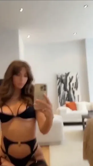 Umitsclaire Exclusive Leaked Nude Onlyfans #1593443
