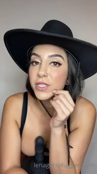 Lenatheplug Exclusive Leaked Nude Onlyfans #1377207
