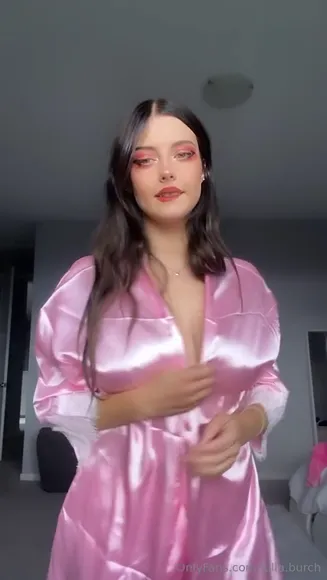 Juliaburch / juliaaburch Exclusive Leaked Nude Onlyfans #1457717