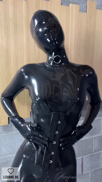 Lizanne_l Exclusive Leaked Nude Onlyfans #1178104