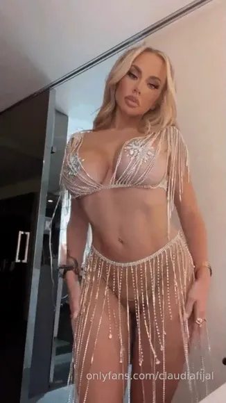 Claudiafijal Exclusive Leaked Nude Onlyfans #1949246