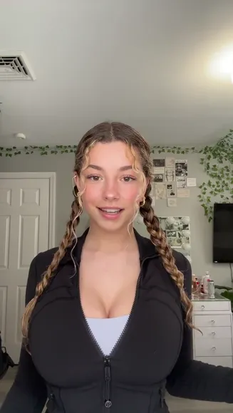 Kirapregiato Exclusive Leaked Nude Onlyfans #1070886