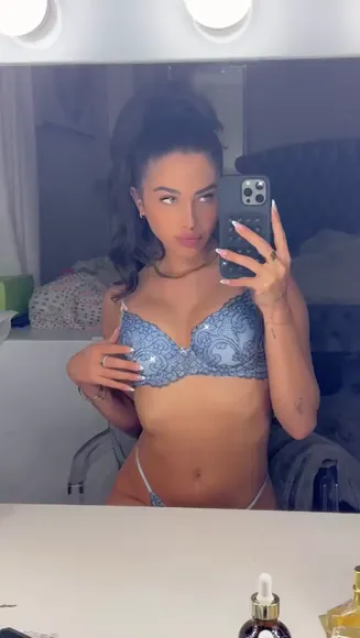 Gigipapasavvas Exclusive Leaked Nude Onlyfans #933649