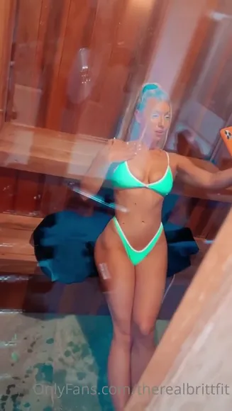 Therealbrittfit / therealbritfitt Exclusive Leaked Nude Onlyfans #1764855