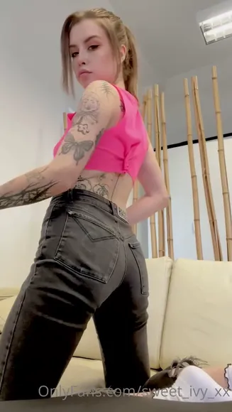 Sweet_ivy_xx Exclusive Leaked Nude Onlyfans #1353127