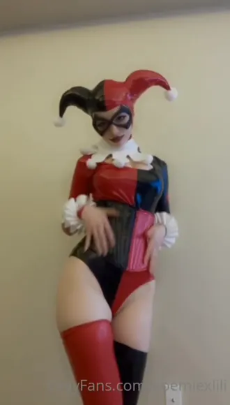 Noemiexlili / cinna.noe / cinnanoe / noemixlili Exclusive Leaked Nude Onlyfans #2140794